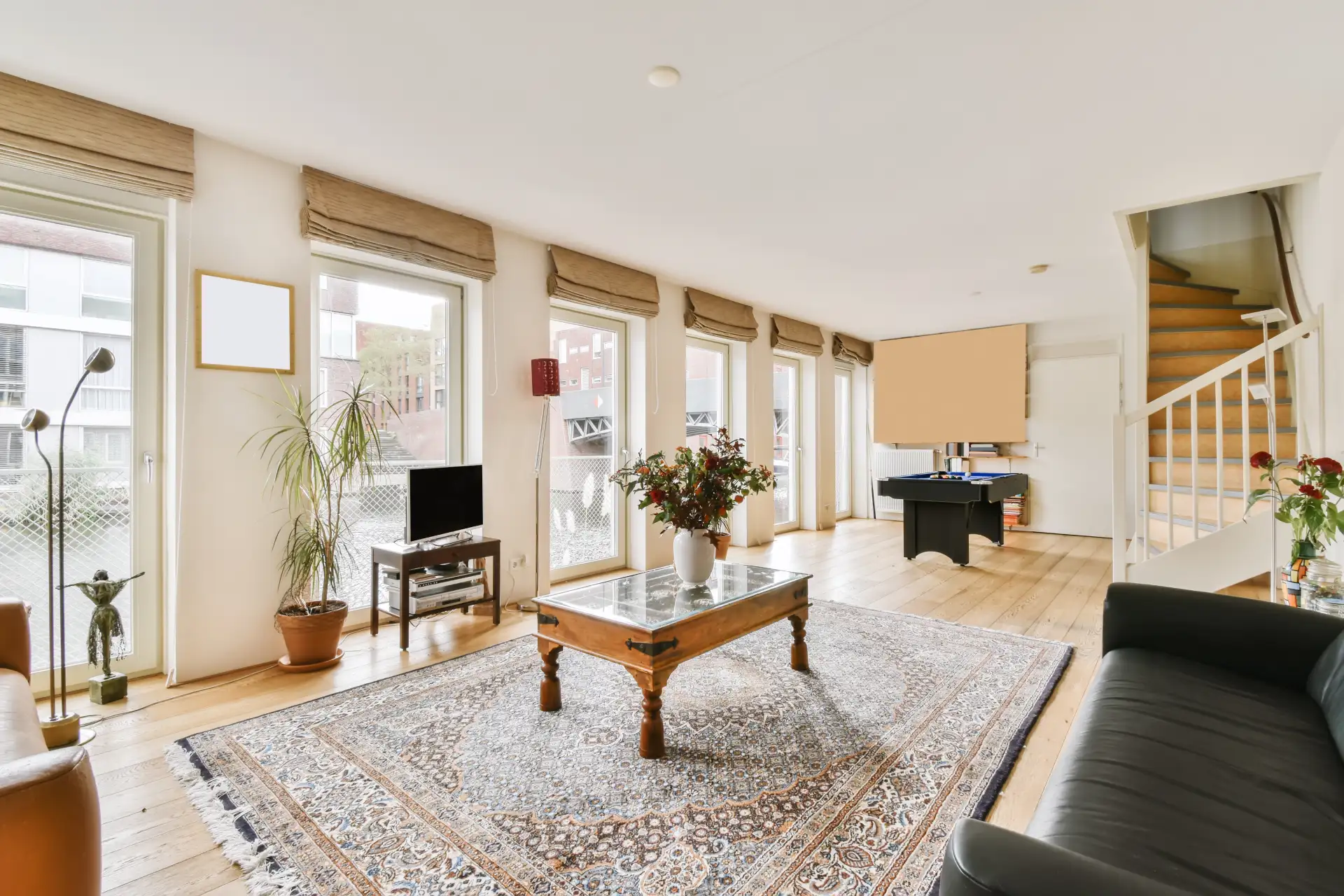 Balancing Comfort And Luxury In Design